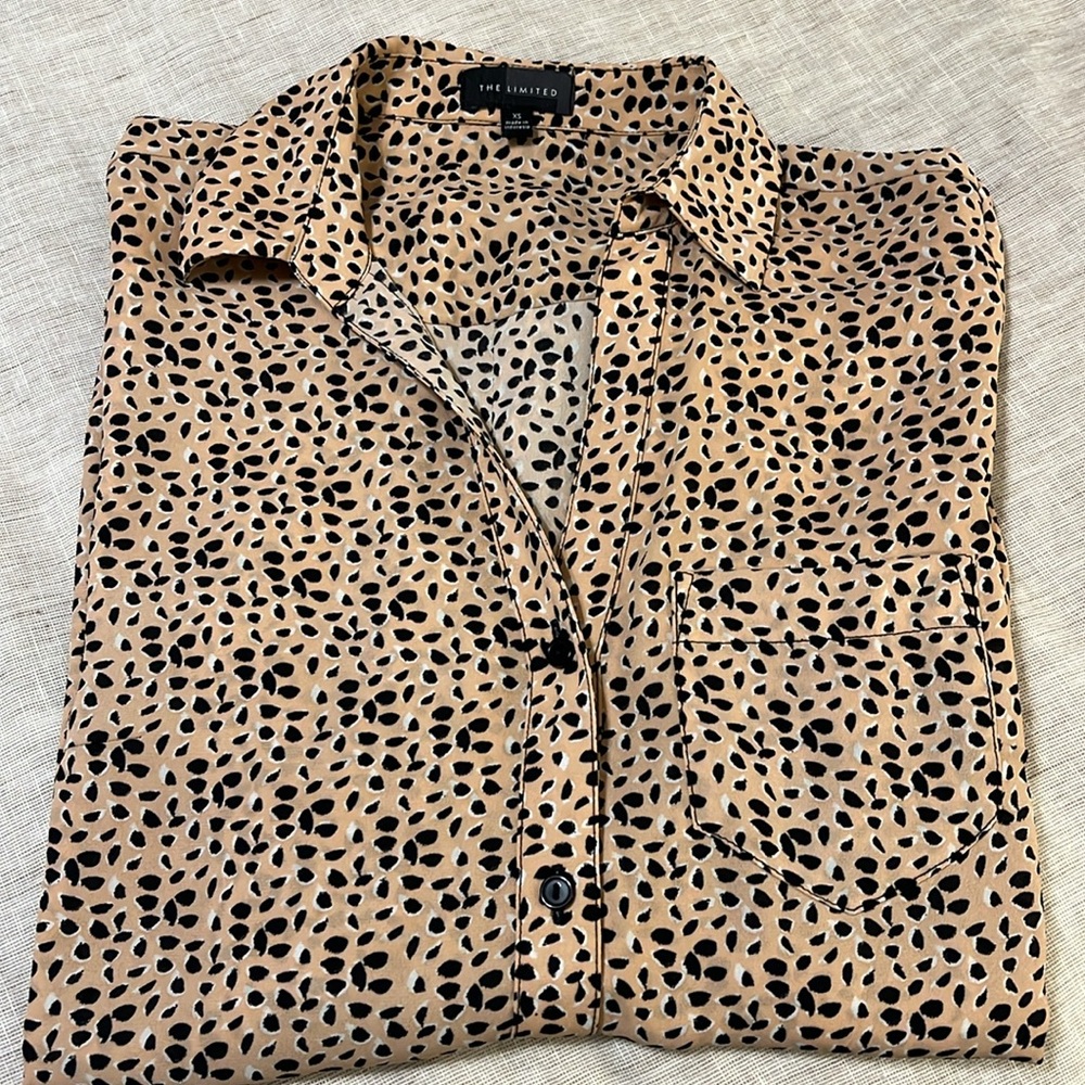 Spotted button down